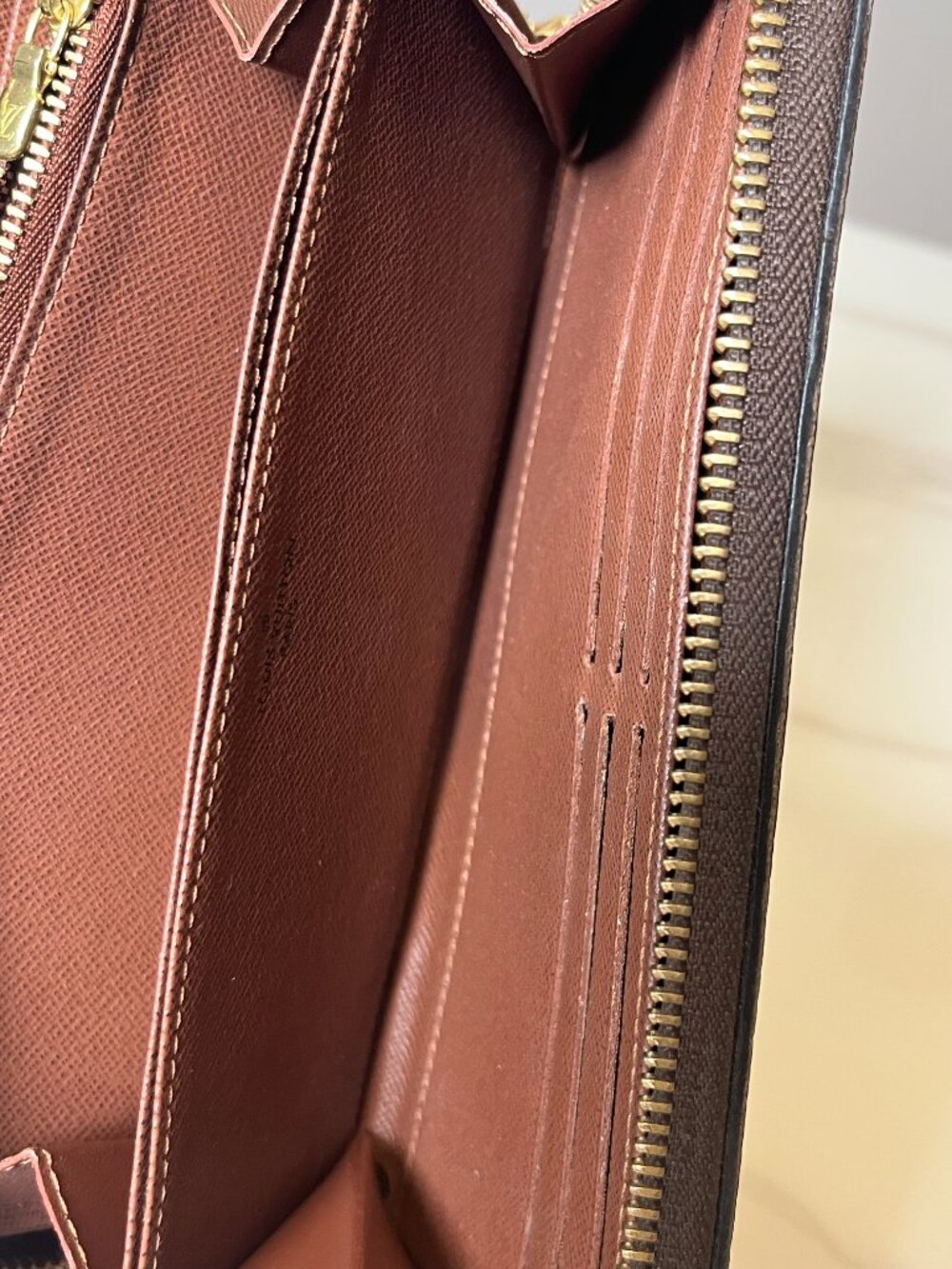 Louis Vuitton Monogram Zippy Wallet Zip Around + Dust Bag - Picture 12 of 14